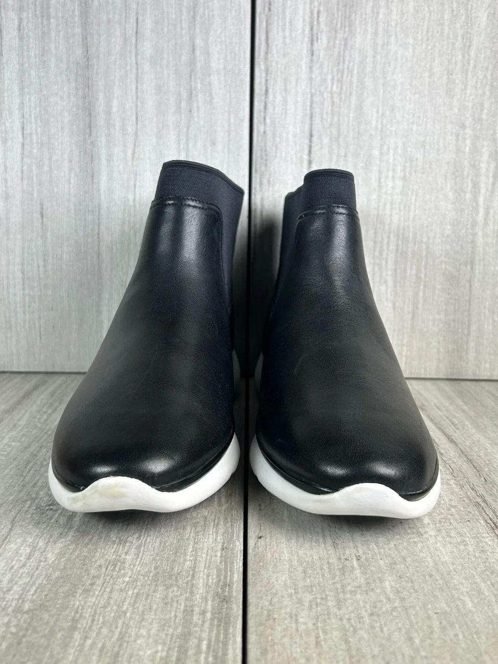 Cole Haan 3.ZeroGrand Chelsea Sneaker Boot Black Leather Slip-On Womens Size 8 B